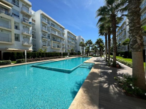 Sublime appart piscines & espaces jeux, proche mer